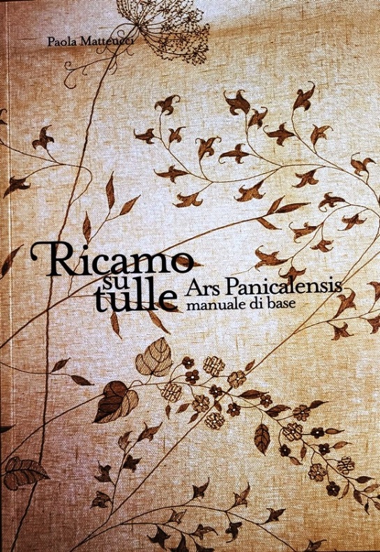 Libro/manuale sul Ricamo su Tulle